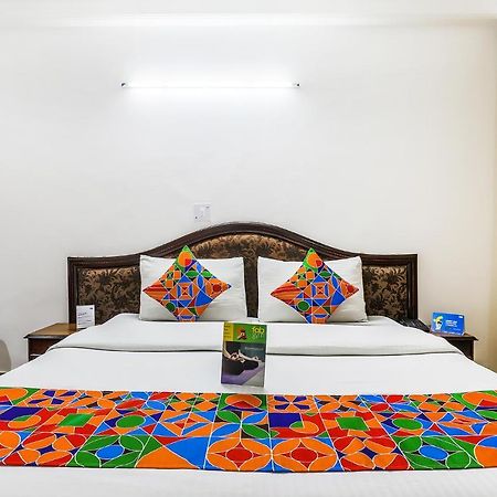 Fabexpress Hemkunt Mansion Hotell Noida Exteriör bild